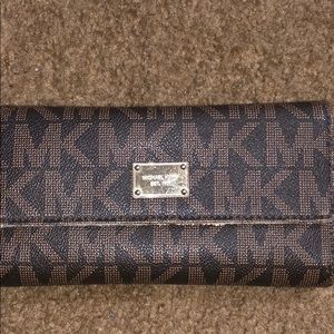 Michael Kors Monogram Wallet